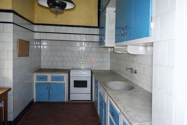Chalet de 9 habitaciones en Benifairó de la Valldigna en venta con garaje - 550.000 € (Ref: 10021613)