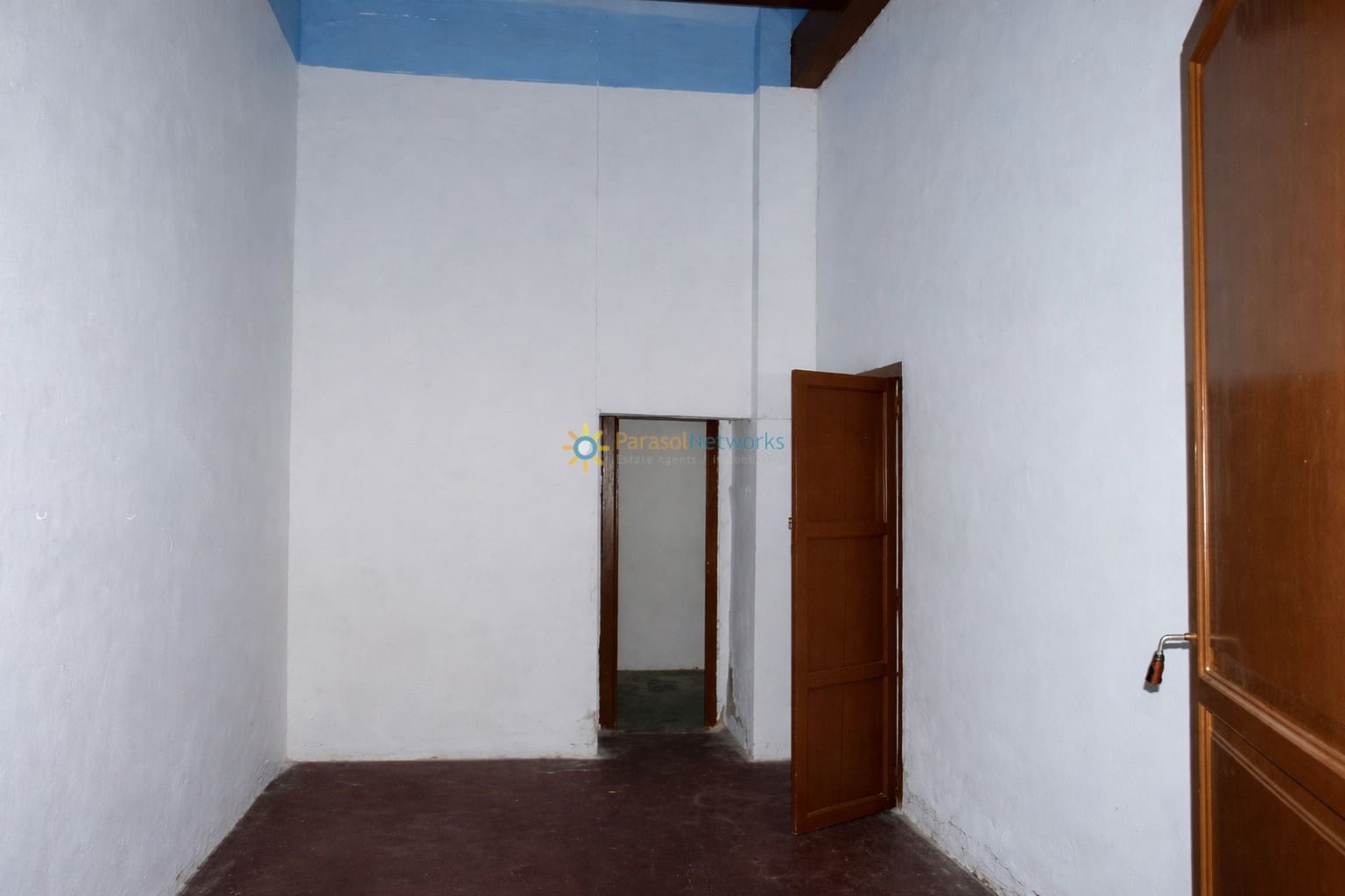 Chalet de 9 habitaciones en Benifairó de la Valldigna en venta con garaje - 550.000 € (Ref: 10021613)