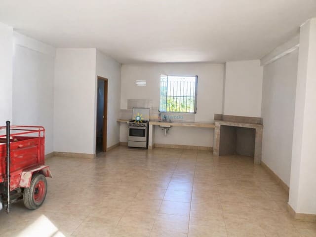 1 bedroom Townhouse for sale in Albaida with garage - € 100,000 (Ref: 10021685)