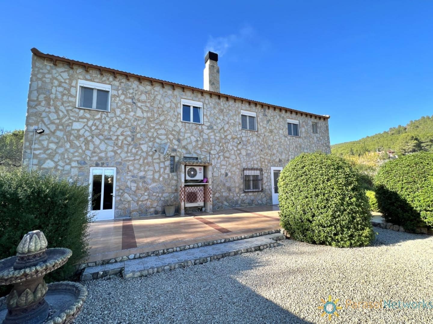 6 sovrum Villa till salu i L'Olleria med pool garage - 485 000 € (Ref: 10021783)