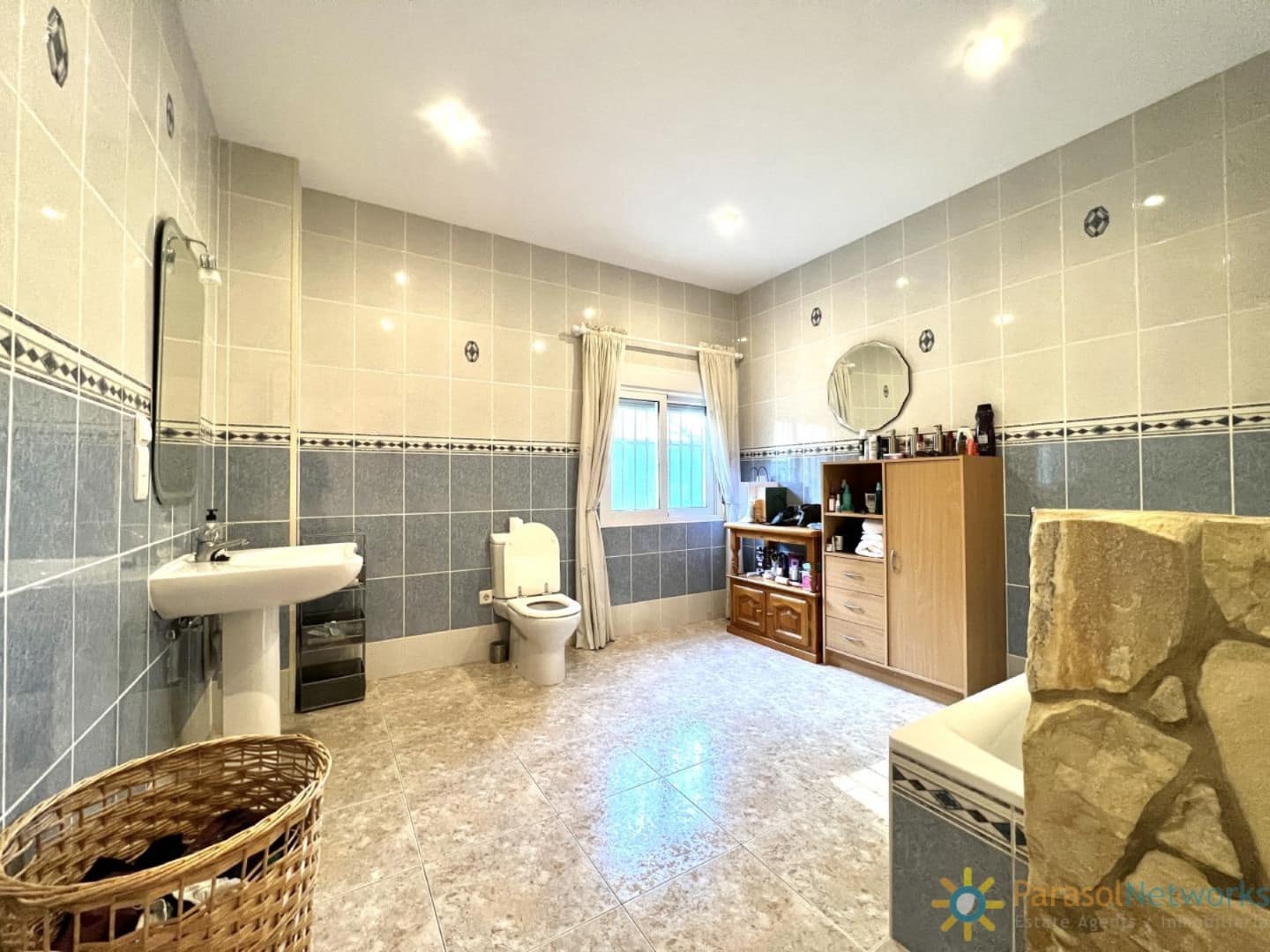 6 sovrum Villa till salu i L'Olleria med pool garage - 485 000 € (Ref: 10021783)