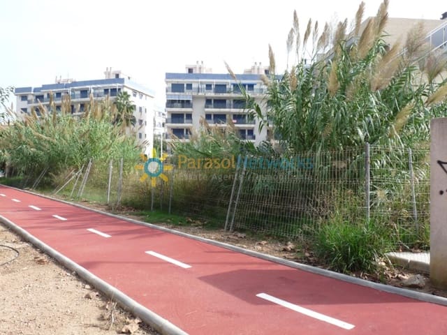 Teren niezagospodarowany na sprzedaż w Guardamar de la Safor - 210 000 € (Ref: 10023328)