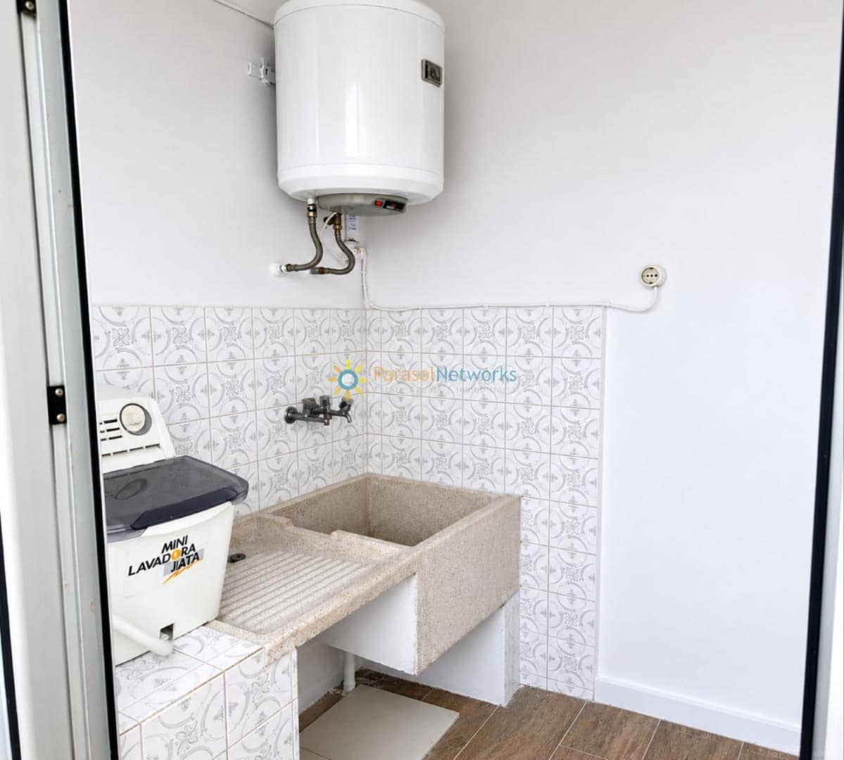 4 bedroom Apartment for sale in Oliva - € 165,000 (Ref: 10023352)