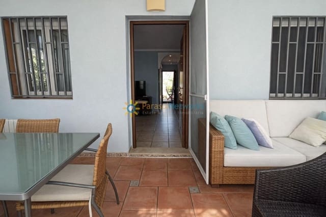3 sovrum Villa till salu i Oliva Playa, Oliva - 230 000 € (Ref: 10023400)