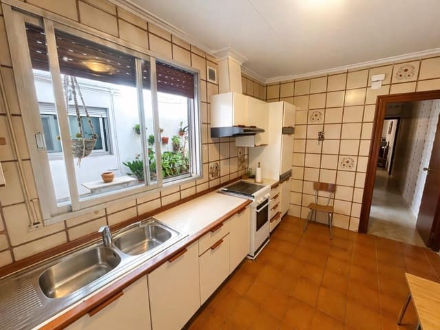 11 makuuhuone Omakotitalo myytävänä paikassa Aielo de Malferit - 165 000 € (Ref: 10024436)