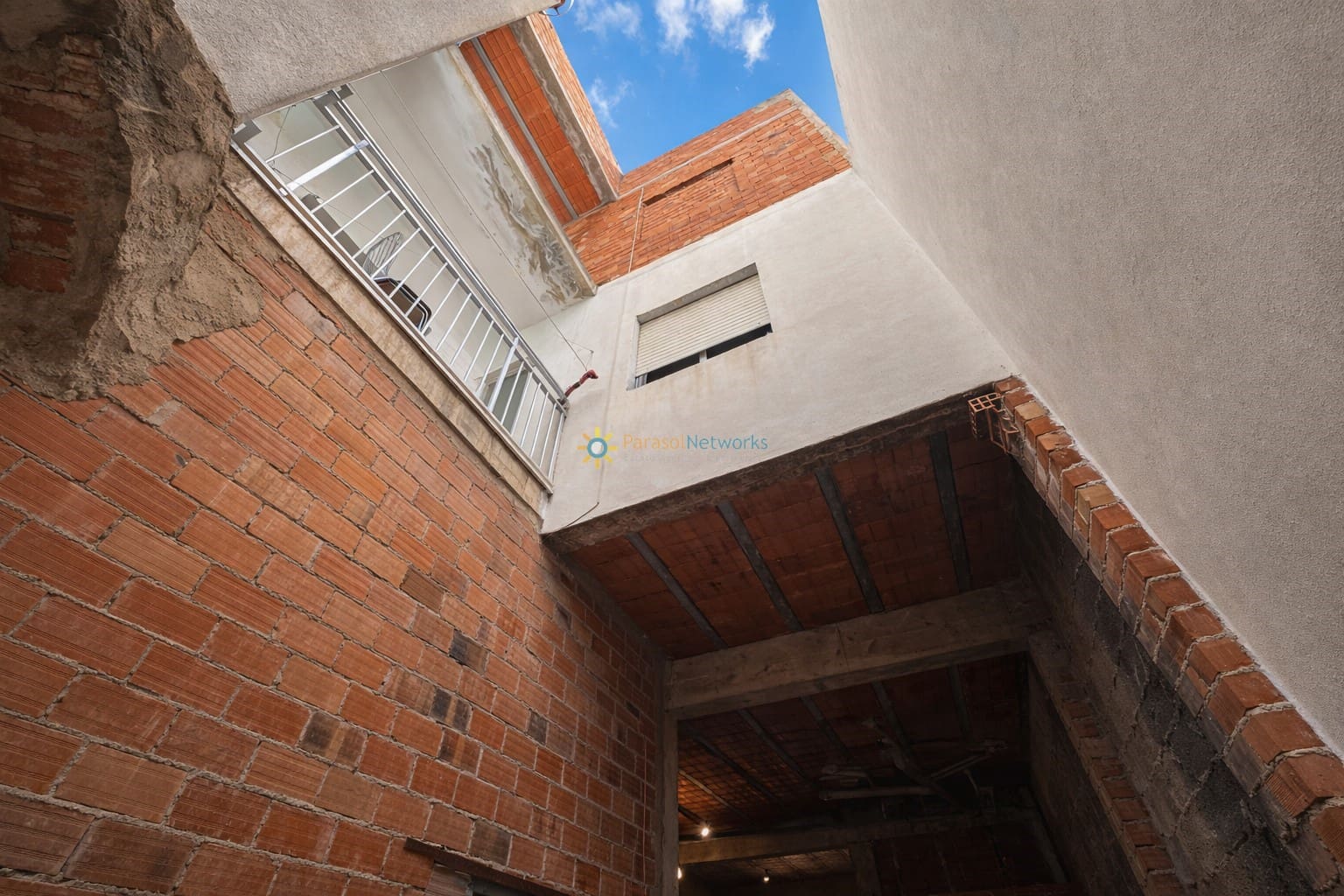 3 bedroom Townhouse for sale in Palma de Gandia with garage - € 180,000 (Ref: 10024880)