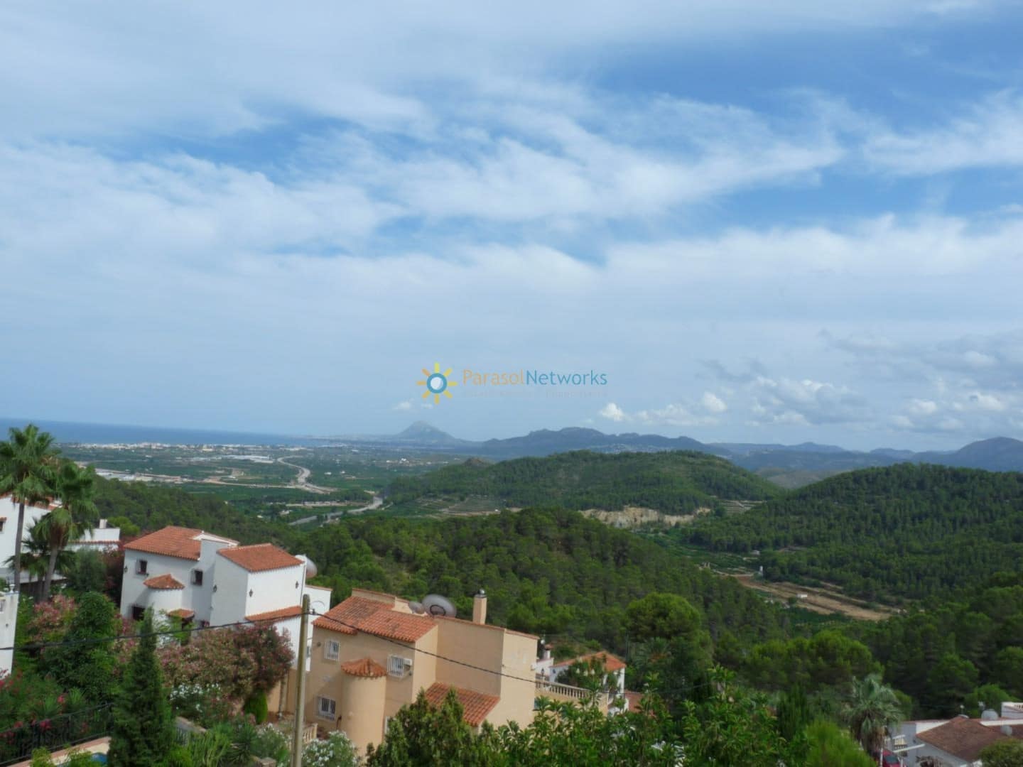 8 chambre Villa/Maison à vendre à Oliva avec garage - 550 000 € (Ref: 10024944)