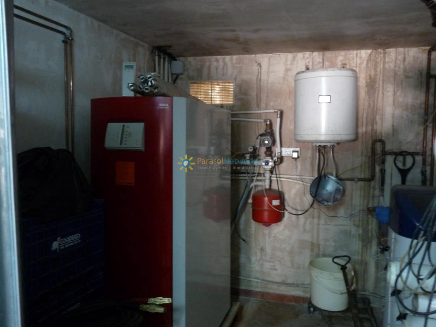 8 chambre Villa/Maison à vendre à Oliva avec garage - 550 000 € (Ref: 10024944)
