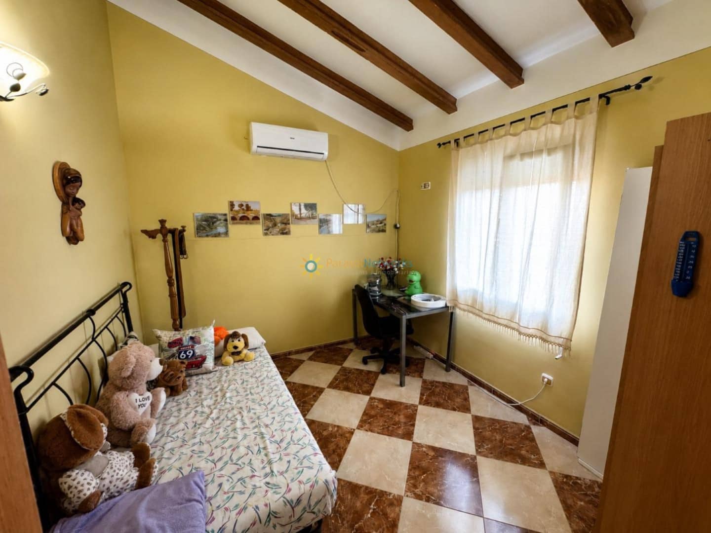 4 quarto Moradia para venda em Beniganim com garagem - 375 000 € (Ref: 10026241)