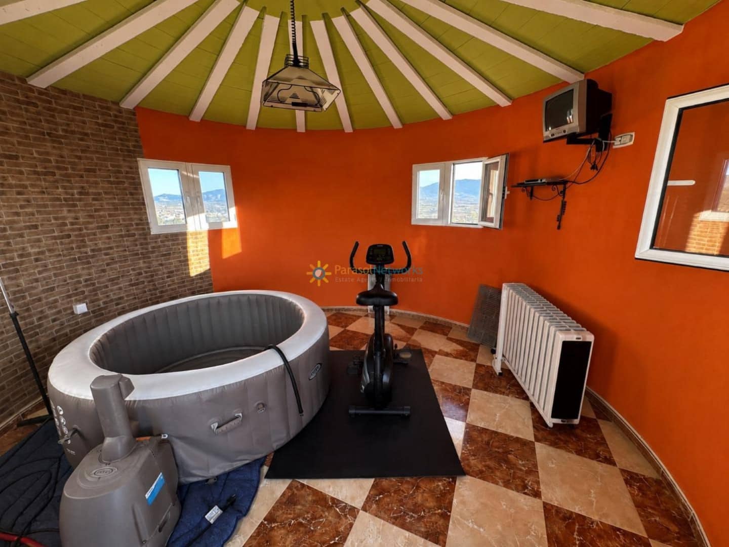 4 quarto Moradia para venda em Beniganim com garagem - 375 000 € (Ref: 10026241)
