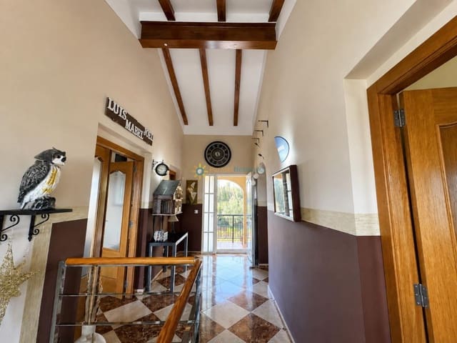 4 chambre Villa/Maison à vendre à Benigánim avec garage - 375 000 € (Ref: 10026241)