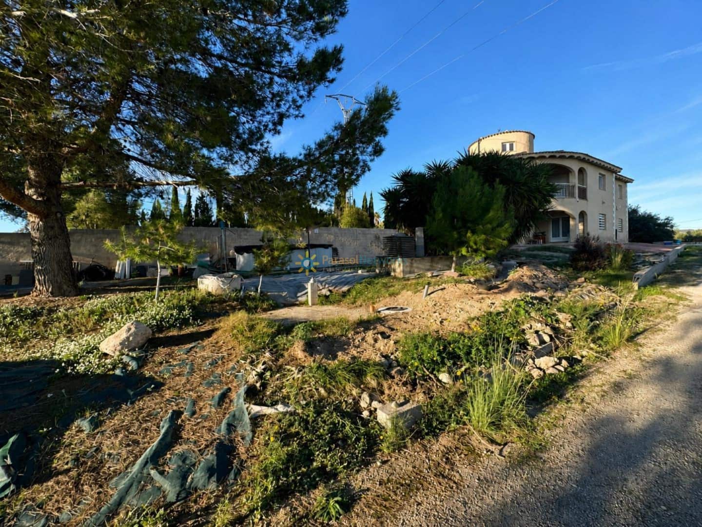 4 quarto Moradia para venda em Beniganim com garagem - 375 000 € (Ref: 10026241)