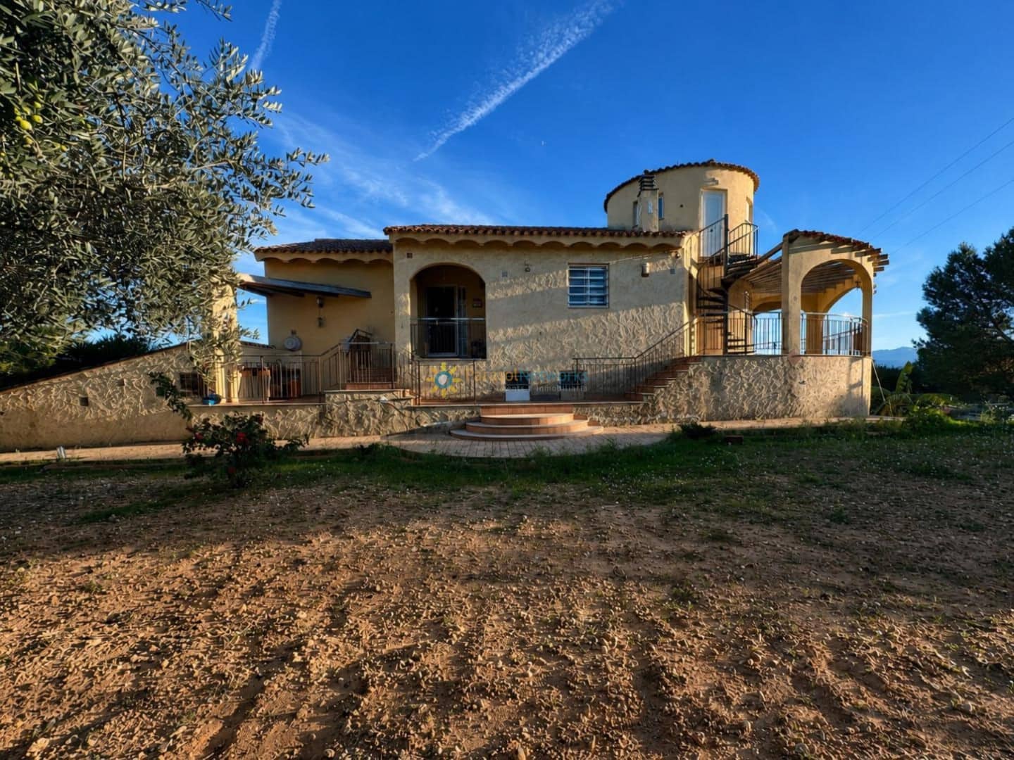 4 quarto Moradia para venda em Beniganim com garagem - 375 000 € (Ref: 10026241)