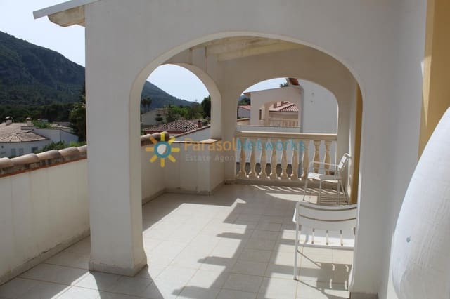 4 slaapkamer Villa te huur in La Drova, Barx met zwembad garage - € 1.200 (Ref: 10026601)