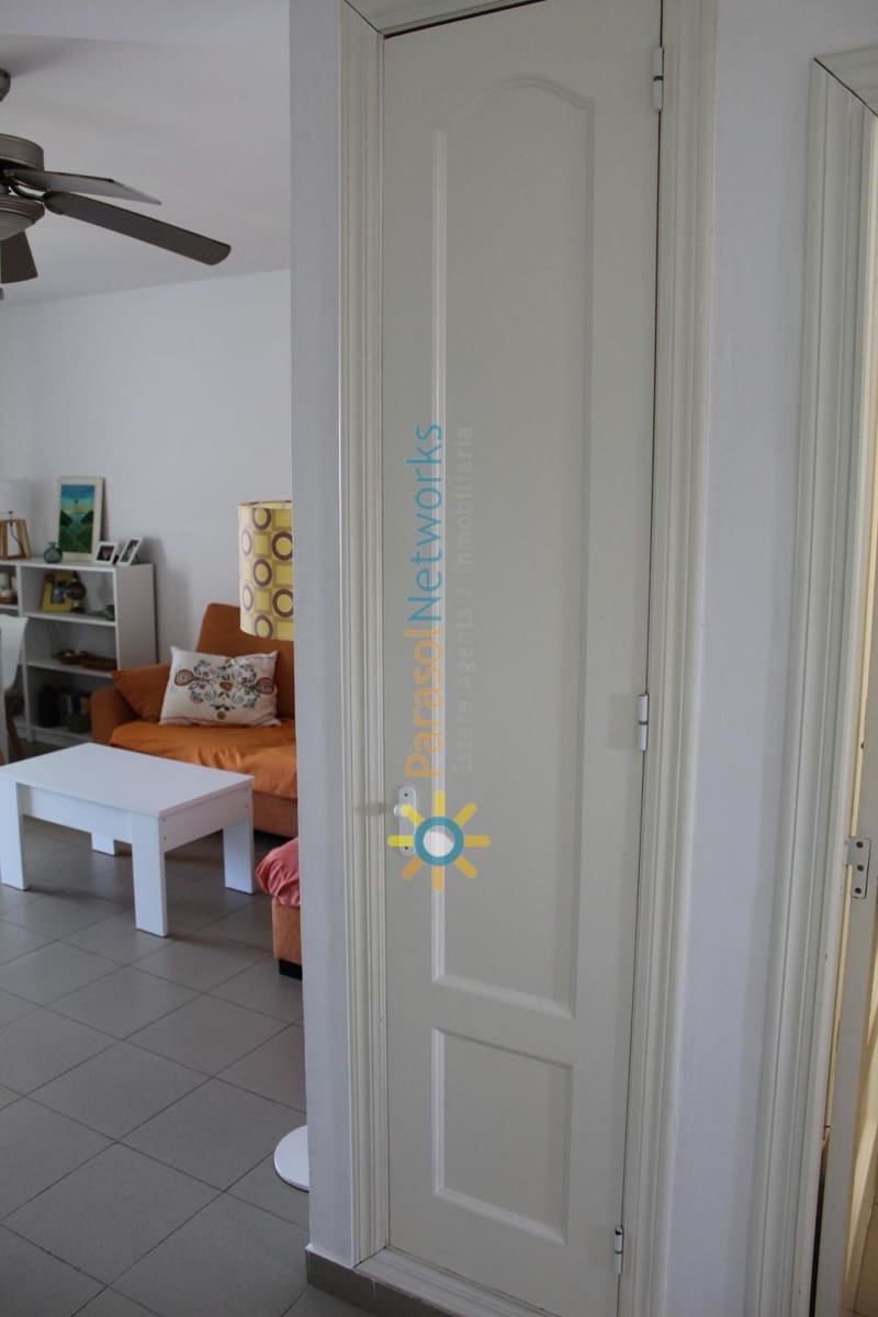 2 sovrum Lägenhet att hyra i Oliva med pool garage - 600 € (Ref: 10029562)