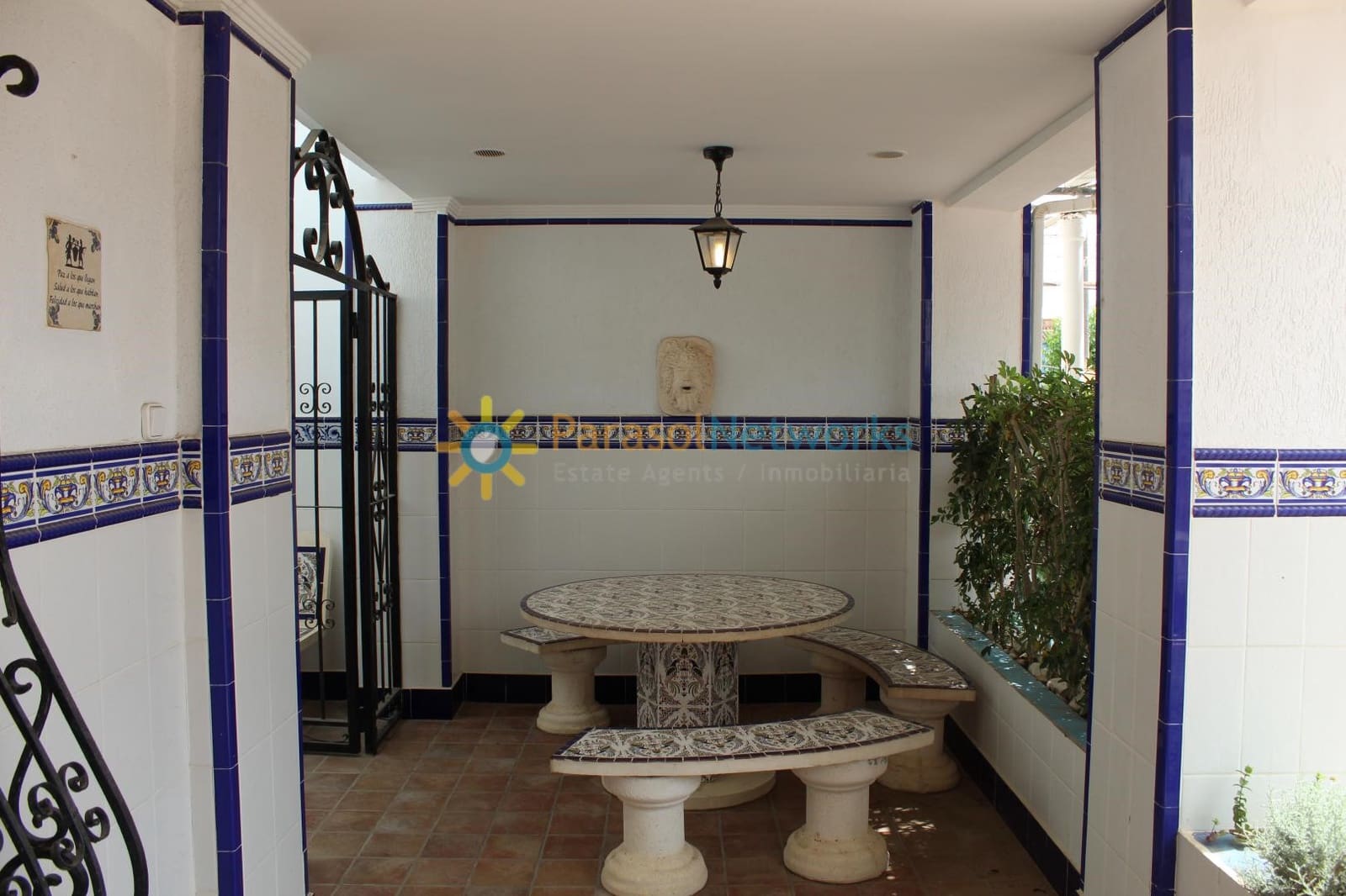 3 bedroom Villa for rent in Oliva with garage - € 750 (Ref: 10029578)