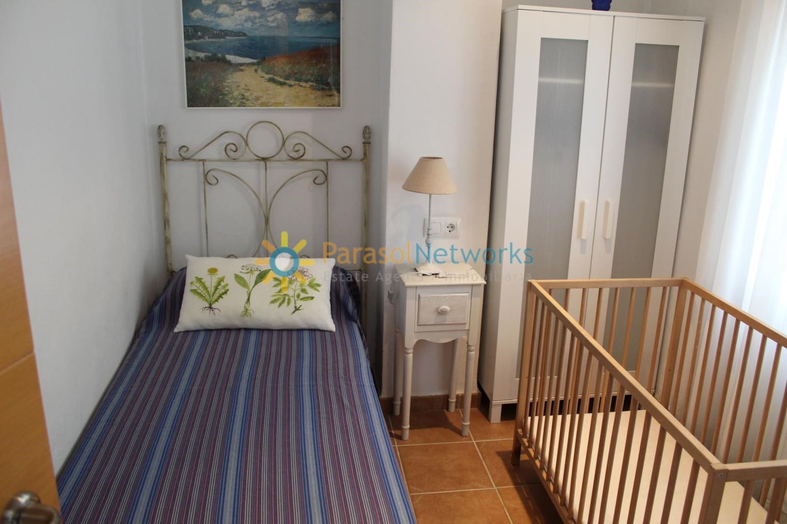 3 bedroom Villa for rent in Oliva with garage - € 750 (Ref: 10029578)