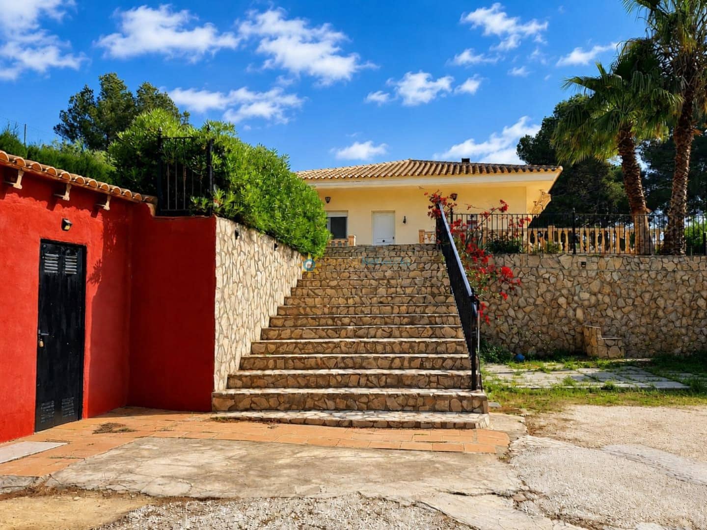 4 Zimmer Villa zu verkaufen in L'Olleria mit Garage - 280.000 € (Ref: 10029842)