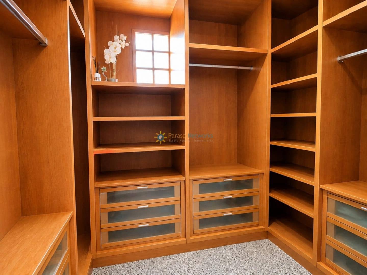 4 Zimmer Villa zu verkaufen in L'Olleria mit Garage - 280.000 € (Ref: 10029842)