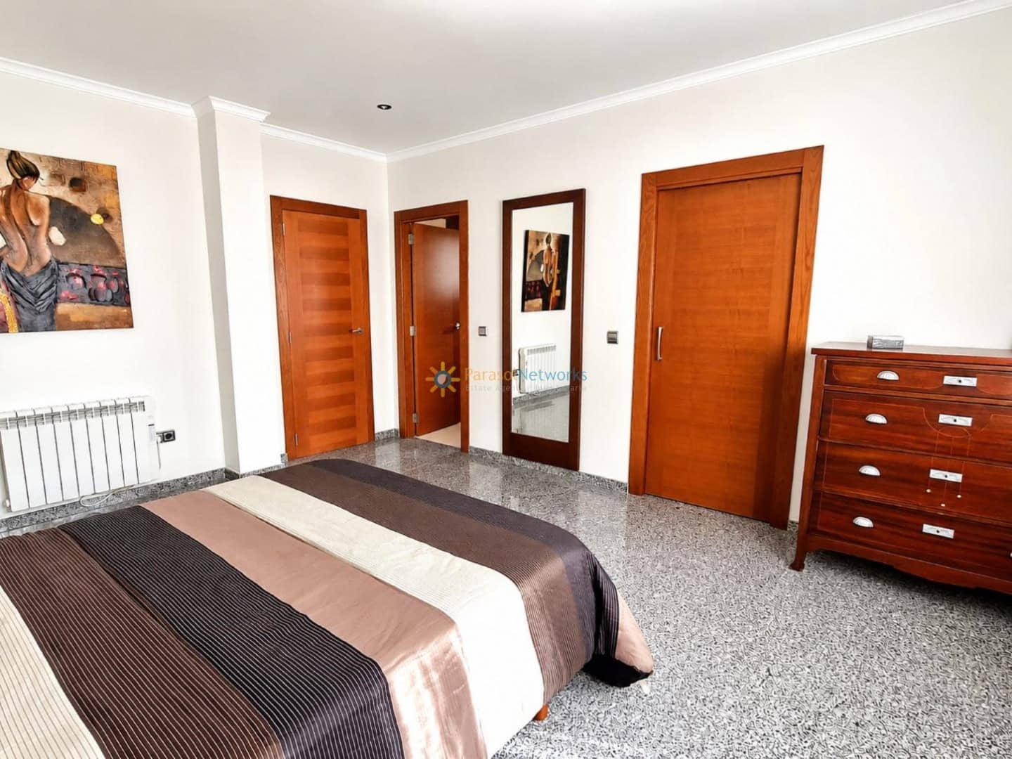 4 Zimmer Villa zu verkaufen in L'Olleria mit Garage - 280.000 € (Ref: 10029842)