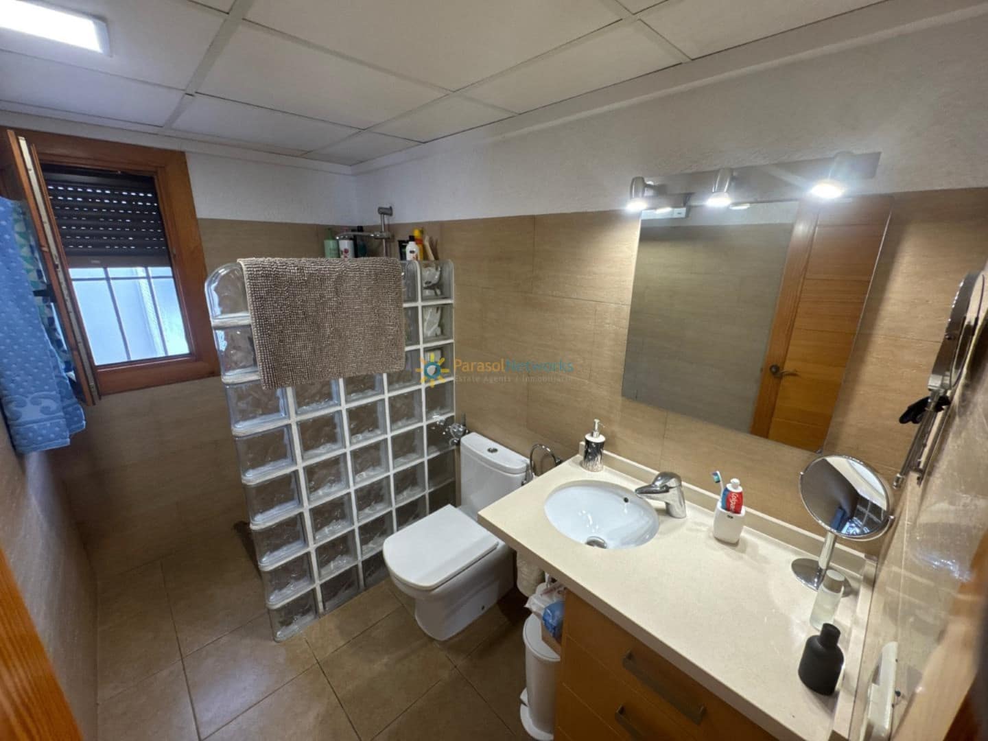 3 sypialnia Dom szeregowy do wynajęcia w Denia z basenem garażem - 850 € (Ref: 10031318)