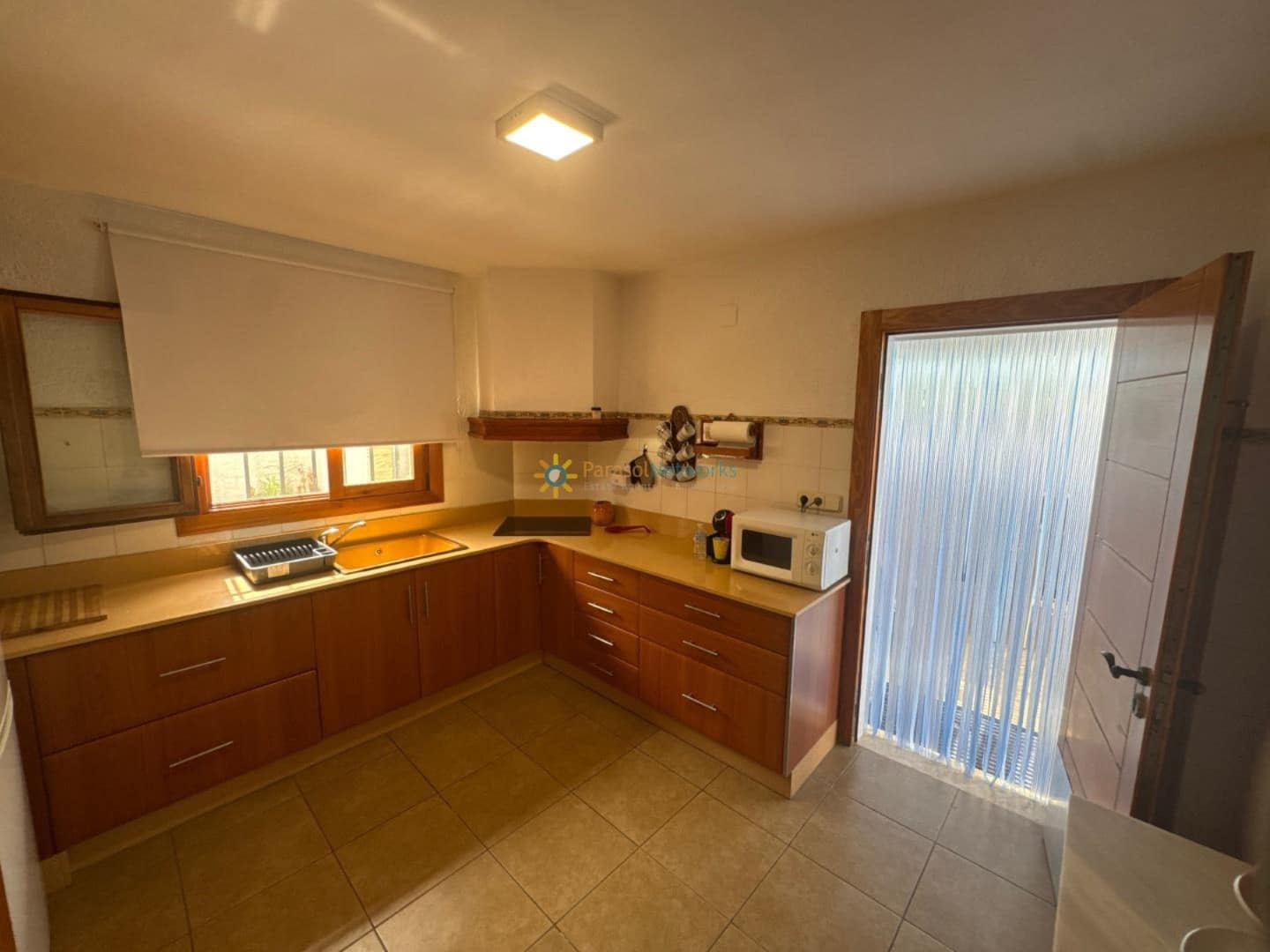3 sypialnia Dom szeregowy do wynajęcia w Denia z basenem garażem - 850 € (Ref: 10031318)