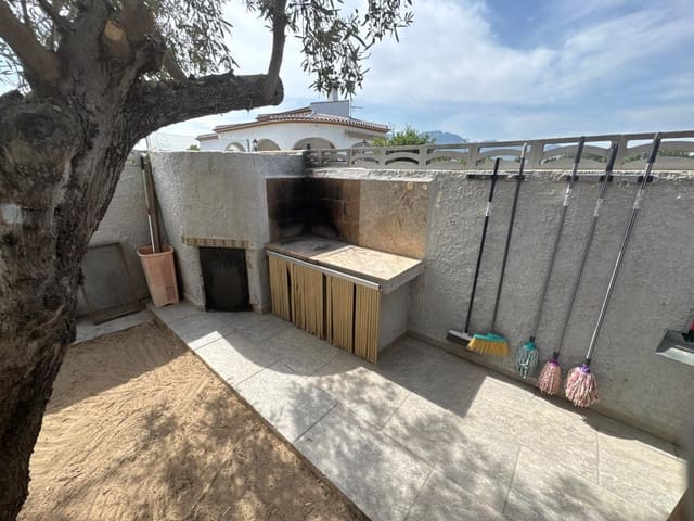 Villa/Maison Mitoyenne de 3 chambres à louer à Devessa - Monte Pego, Dénia avec piscine garage - 850 € (Ref: 10031318)