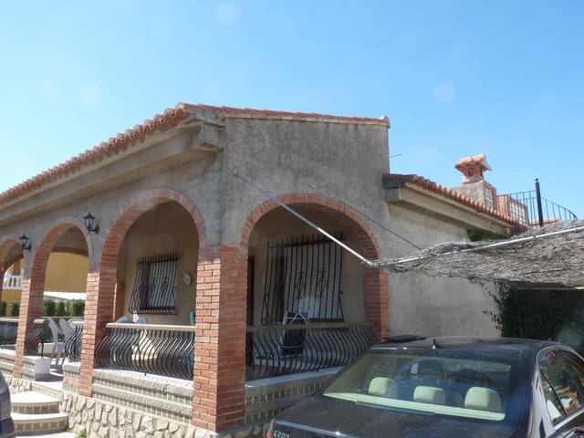 4 soveværelse Villa til leje i Oliva Playa, Oliva med garage - € 650 (Ref: 10032230)