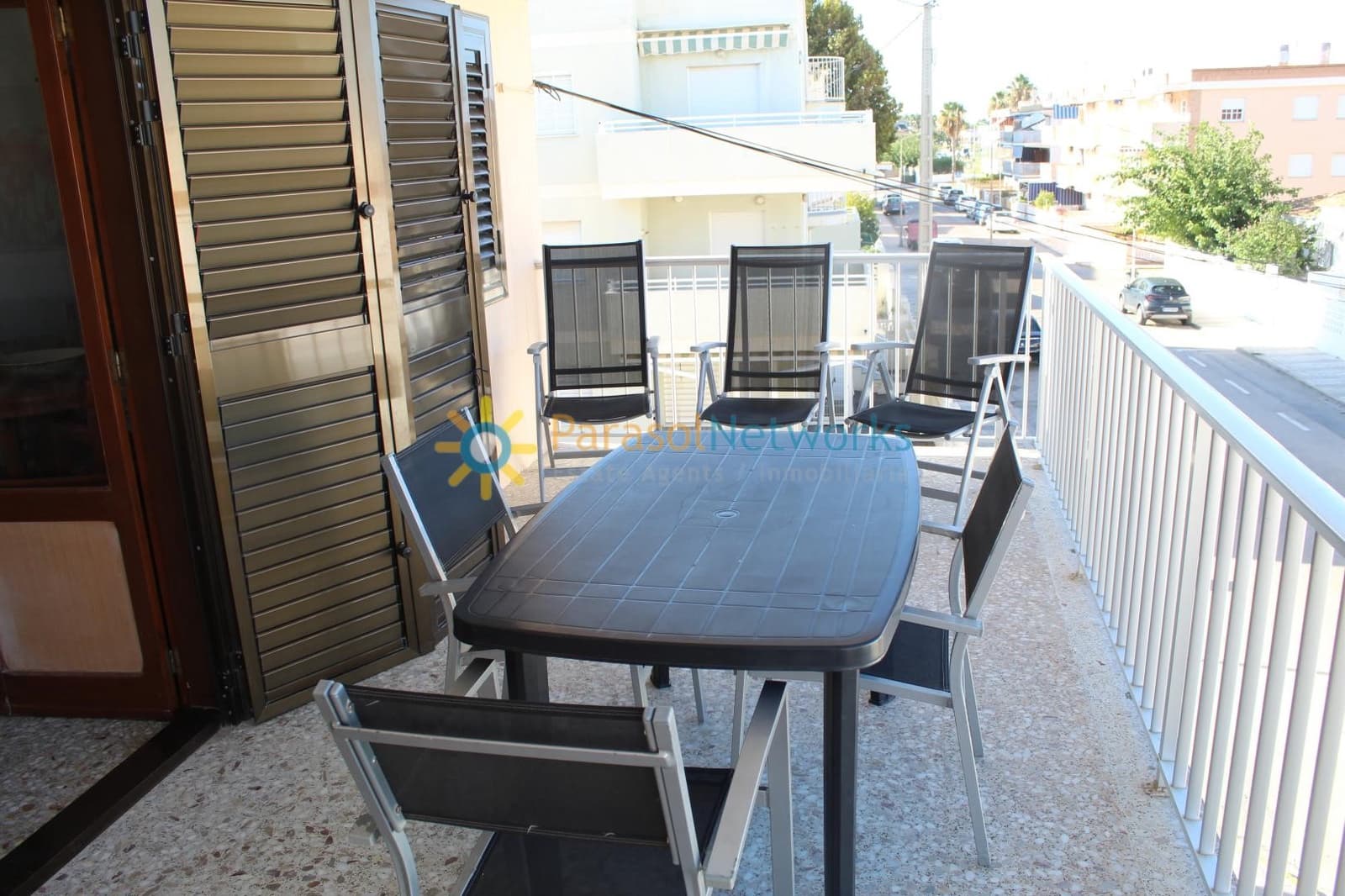 Apartamento de 3 habitaciones en Oliva en alquiler - 550 € (Ref: 10033140)