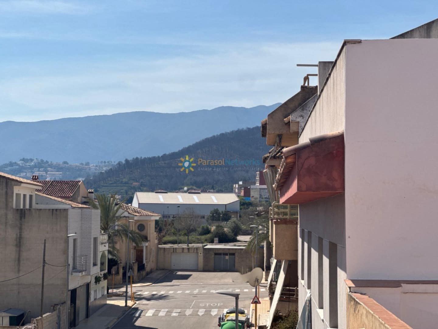 3 bedroom Townhouse for sale in Palma de Gandia with garage - € 180,000 (Ref: 10033217)