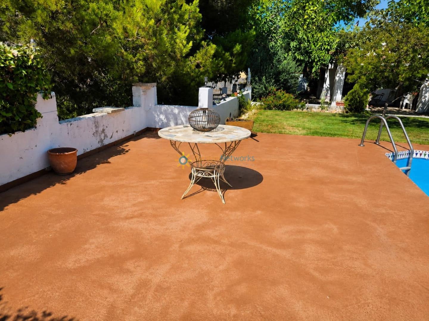 3 soveværelse Villa til salg i Carcer med swimmingpool garage - € 198.000 (Ref: 10033287)