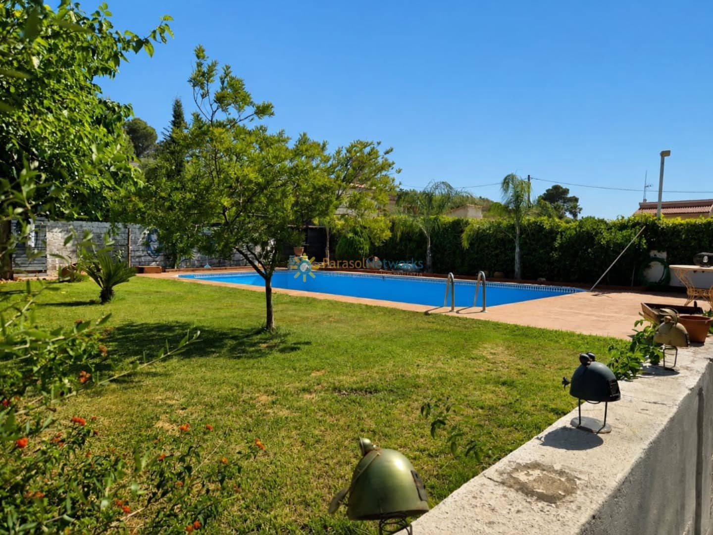 3 soveværelse Villa til salg i Carcer med swimmingpool garage - € 198.000 (Ref: 10033287)
