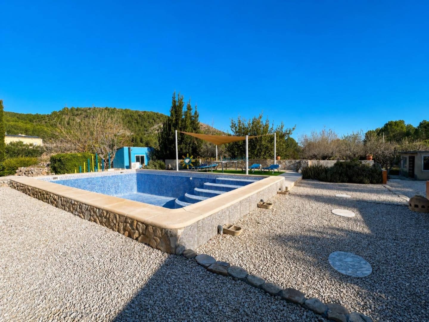 6 soveværelse Villa til salg i L'Olleria med swimmingpool garage - € 485.000 (Ref: 10034466)
