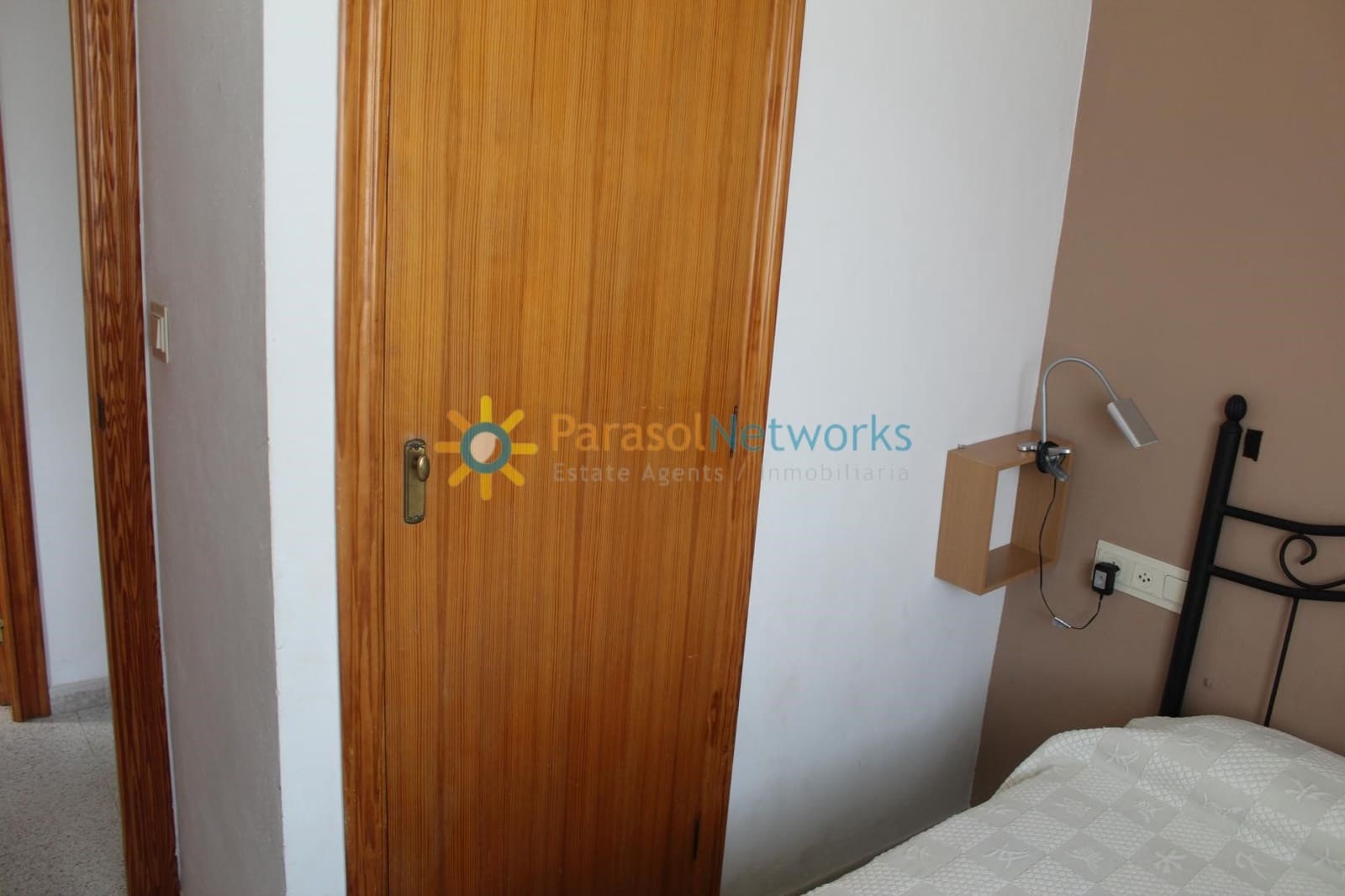 Appartement de 3 chambres à louer à Denia avec garage - 650 € (Ref: 10034588)