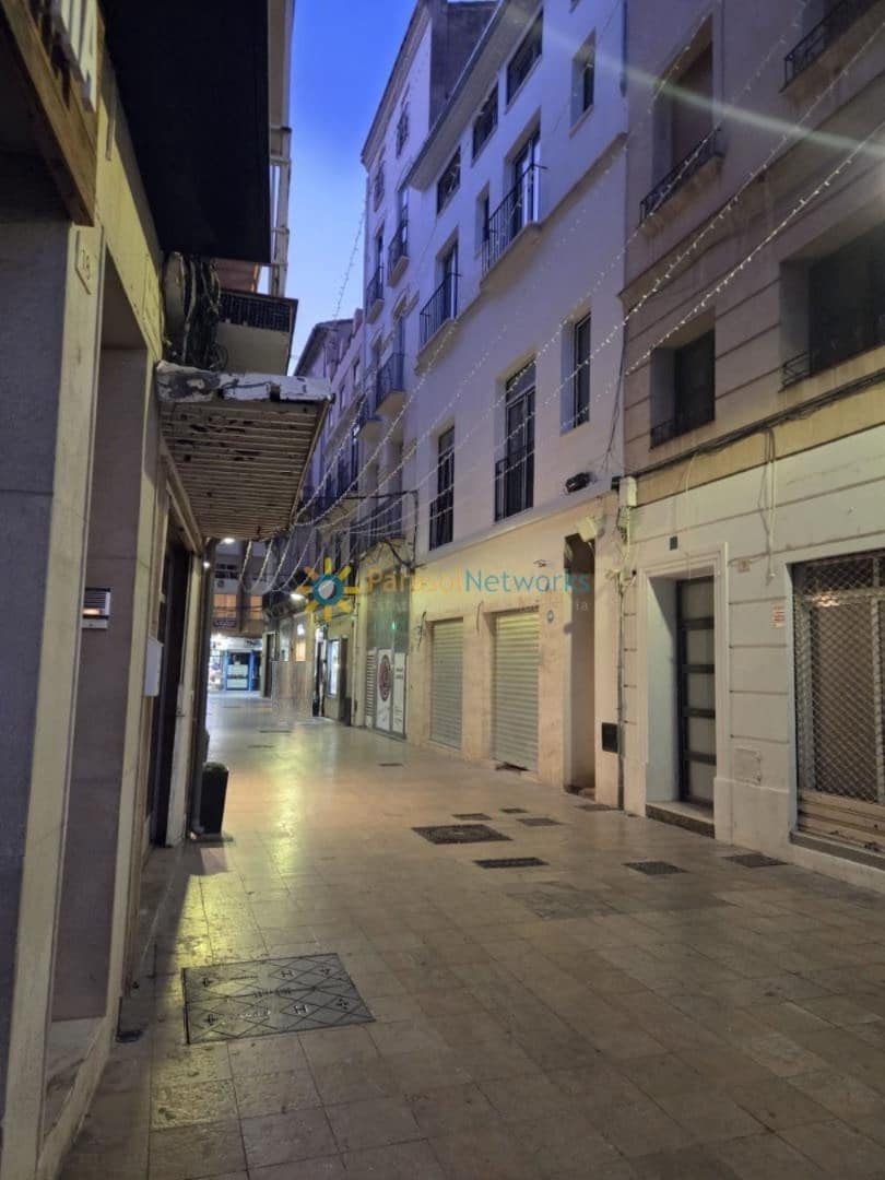 Negocio en Gandia en venta - 420.000 € (Ref: 10036202)