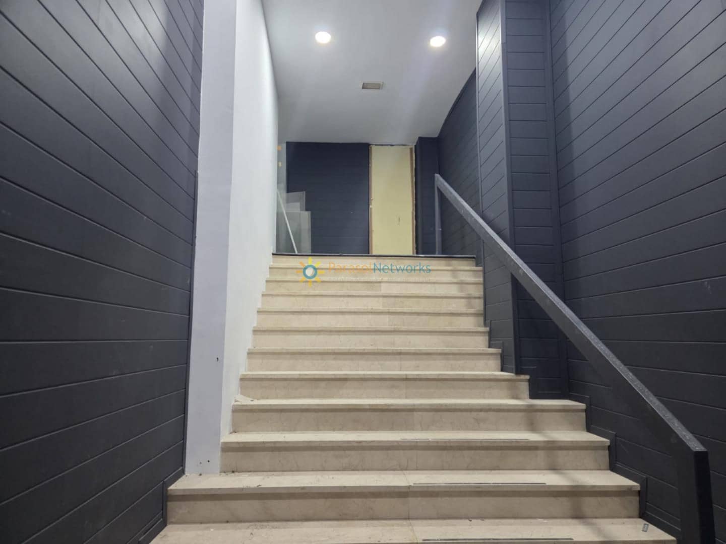 Negocio en Gandia en venta - 420.000 € (Ref: 10036202)