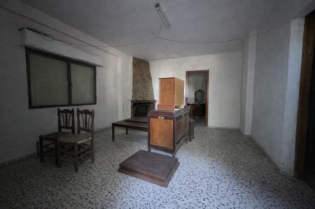 3 bedroom Villa for sale in L'Olleria - € 60,000 (Ref: 10039444)