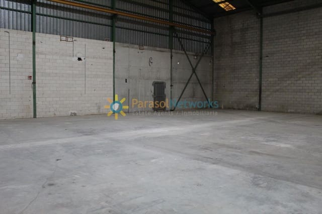 Butik til leje i Oliva Pueblo, Oliva med garage - € 4.500 (Ref: 10041797)