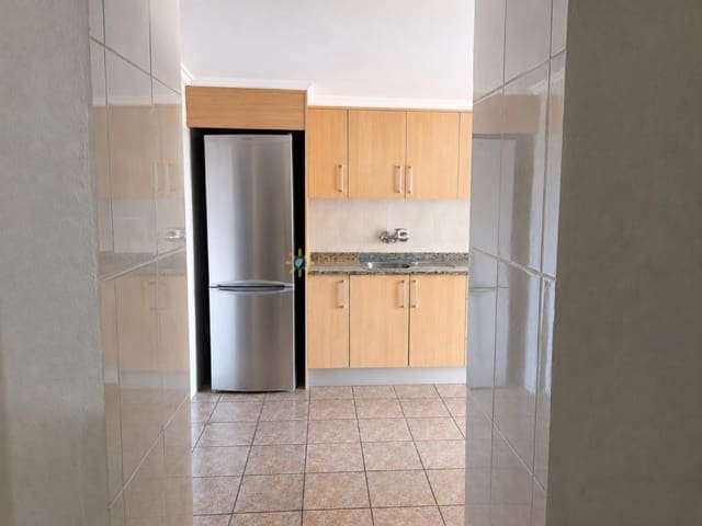 3 Zimmer Villa zu verkaufen in Gandia mit Pool Garage - 185.000 € (Ref: 10048084)