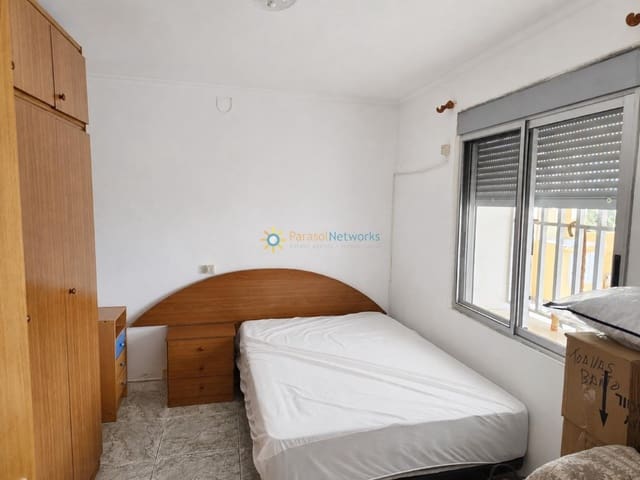 3 Zimmer Villa zu verkaufen in Gandia mit Pool Garage - 185.000 € (Ref: 10048084)
