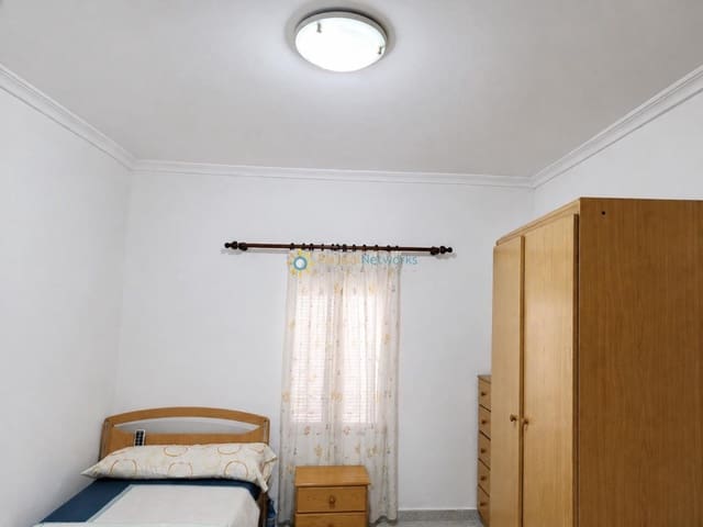 3 Zimmer Villa zu verkaufen in Gandia mit Pool Garage - 185.000 € (Ref: 10048084)
