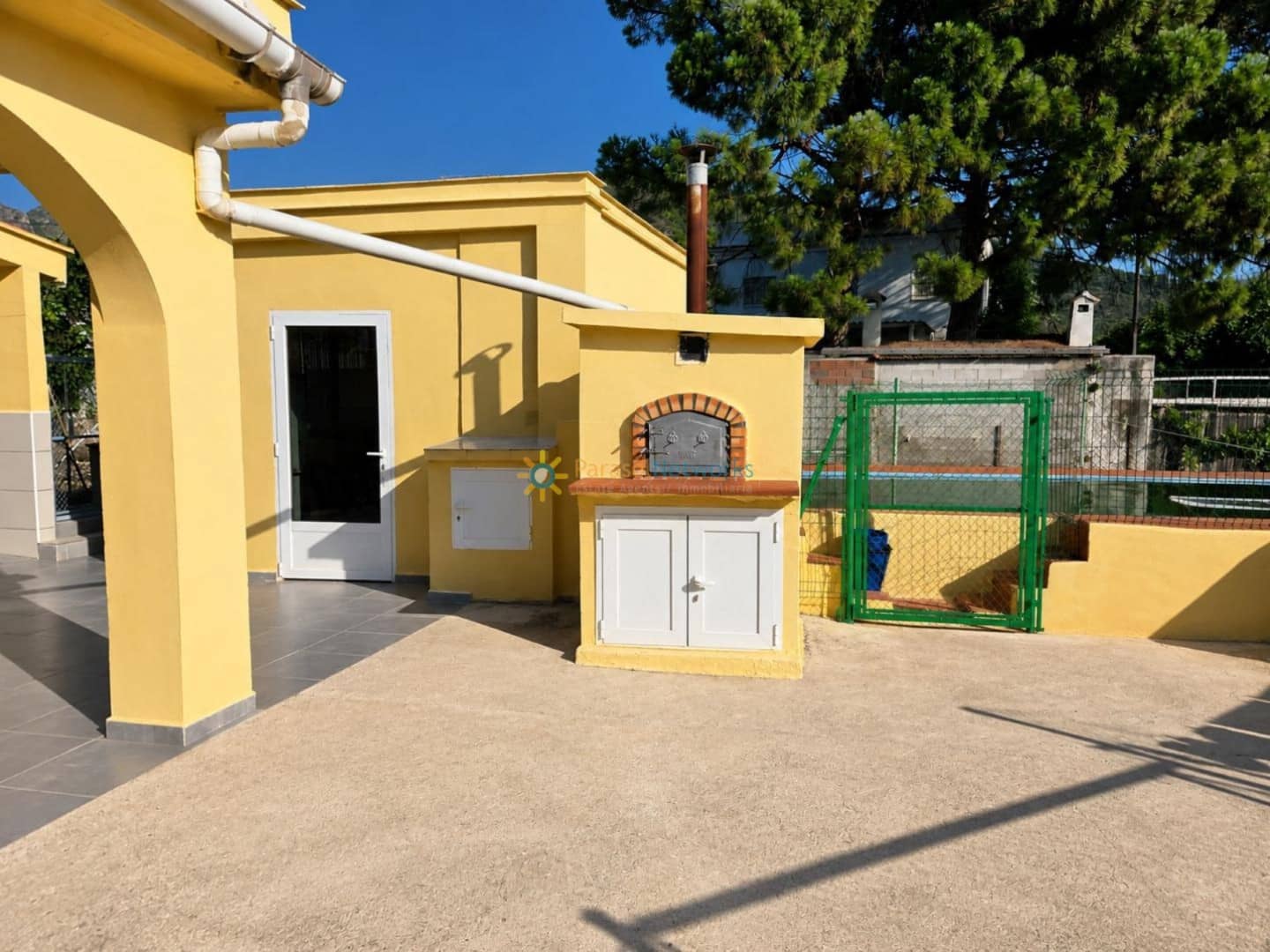 3 Zimmer Villa zu verkaufen in Gandia mit Pool Garage - 185.000 € (Ref: 10048084)