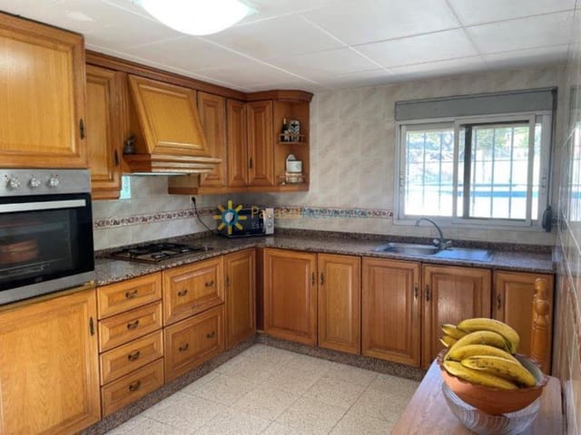 3 Zimmer Villa zu verkaufen in Ontinyent mit Garage - 150.000 € (Ref: 10048135)