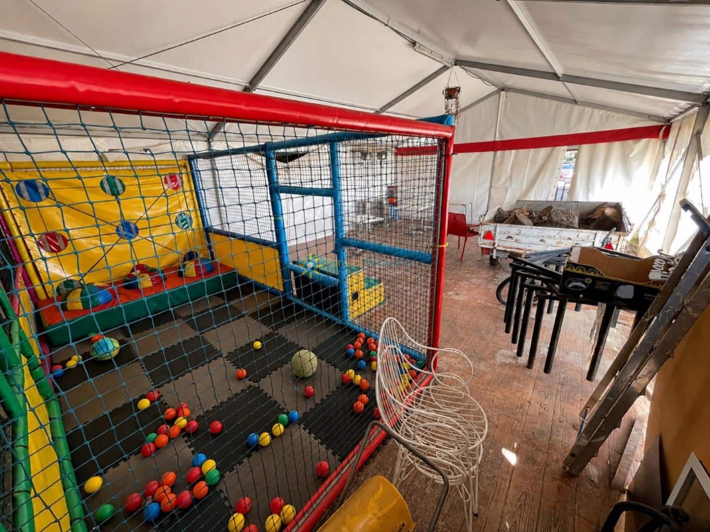 10 Zimmer Firma/Unternehmen zu verkaufen in Ador mit Pool - 823.000 € (Ref: 10048535)