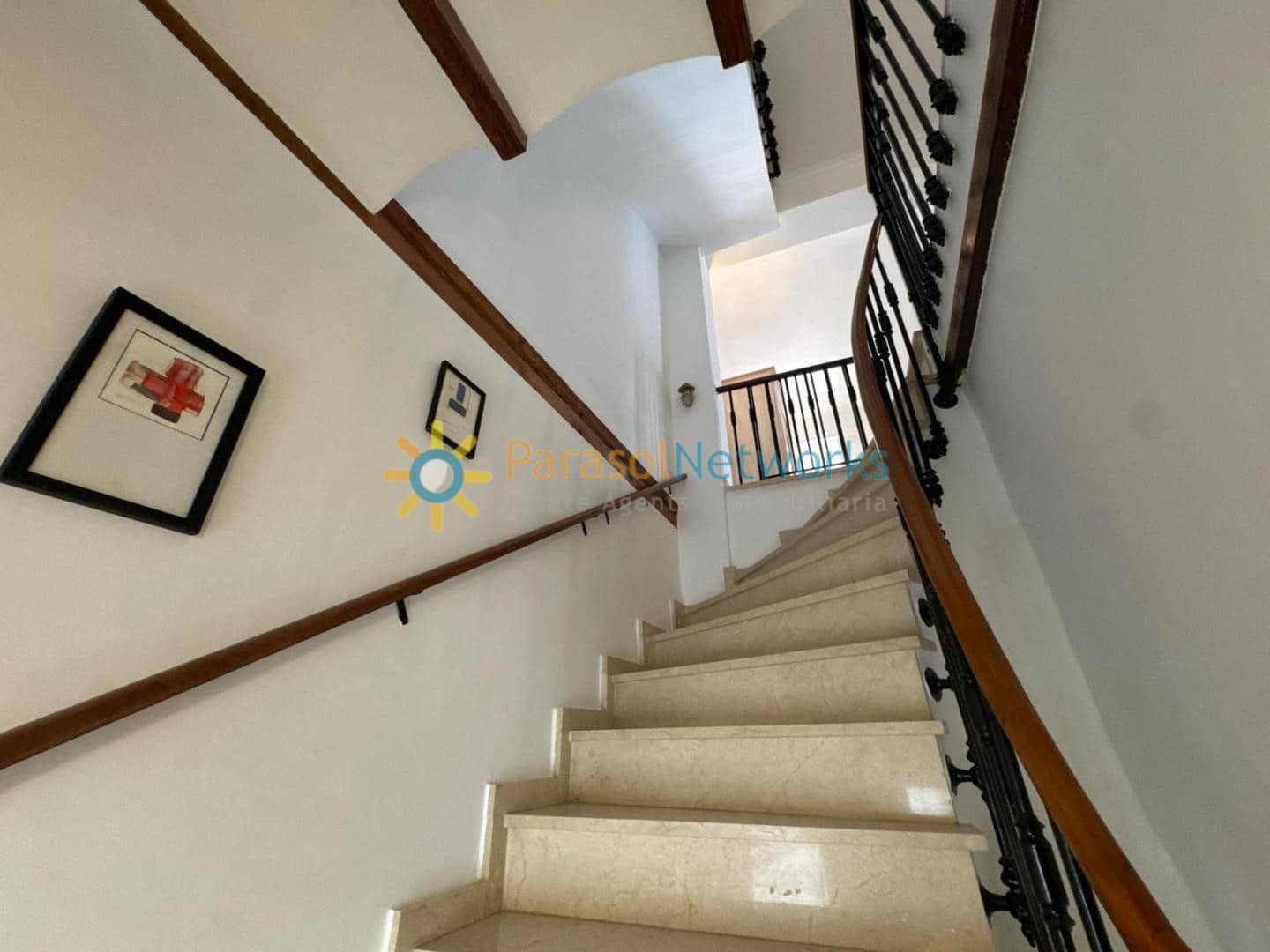Casa de 4 habitaciones en Ador en alquiler con garaje - 950 € (Ref: 10074678)