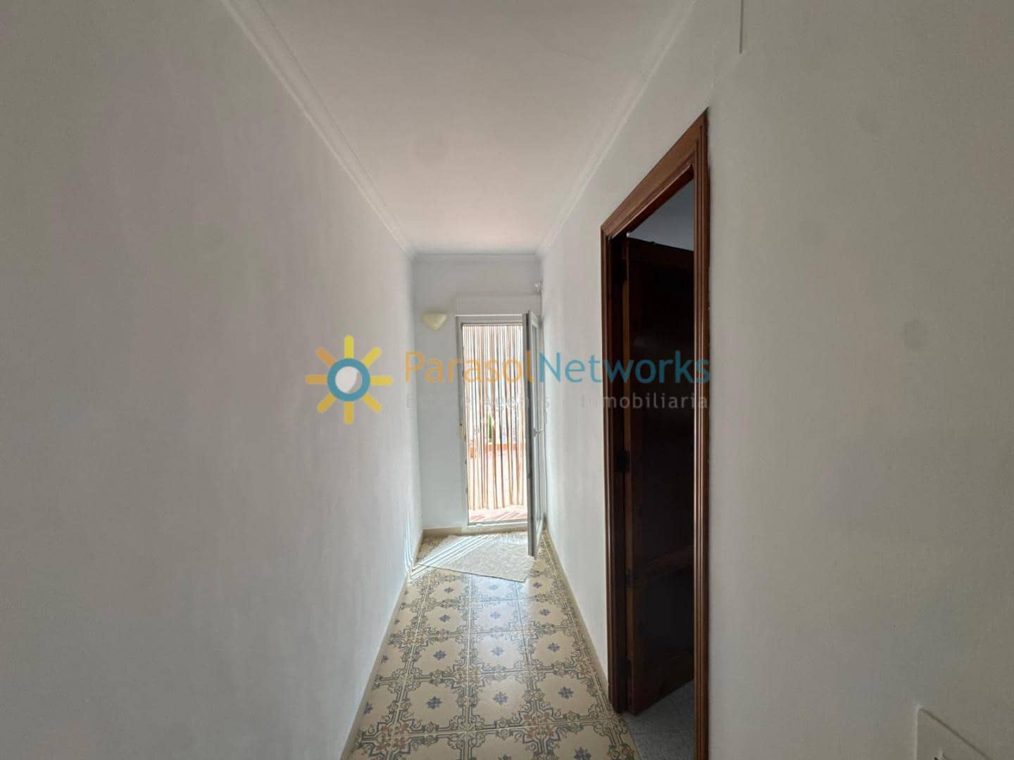 Casa de 4 habitaciones en Ador en alquiler con garaje - 950 € (Ref: 10074678)