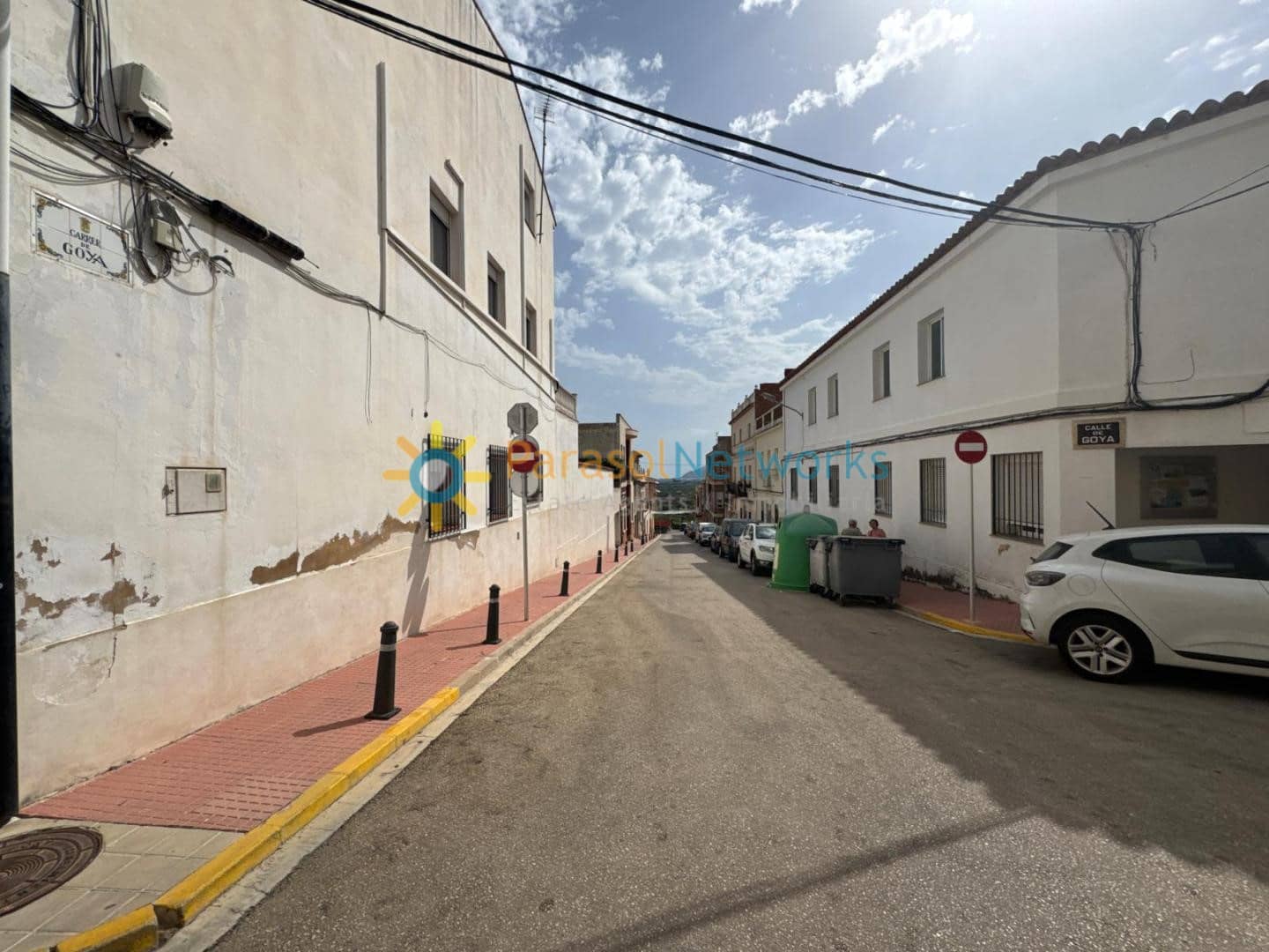 Casa de 4 habitaciones en Ador en alquiler con garaje - 950 € (Ref: 10074678)