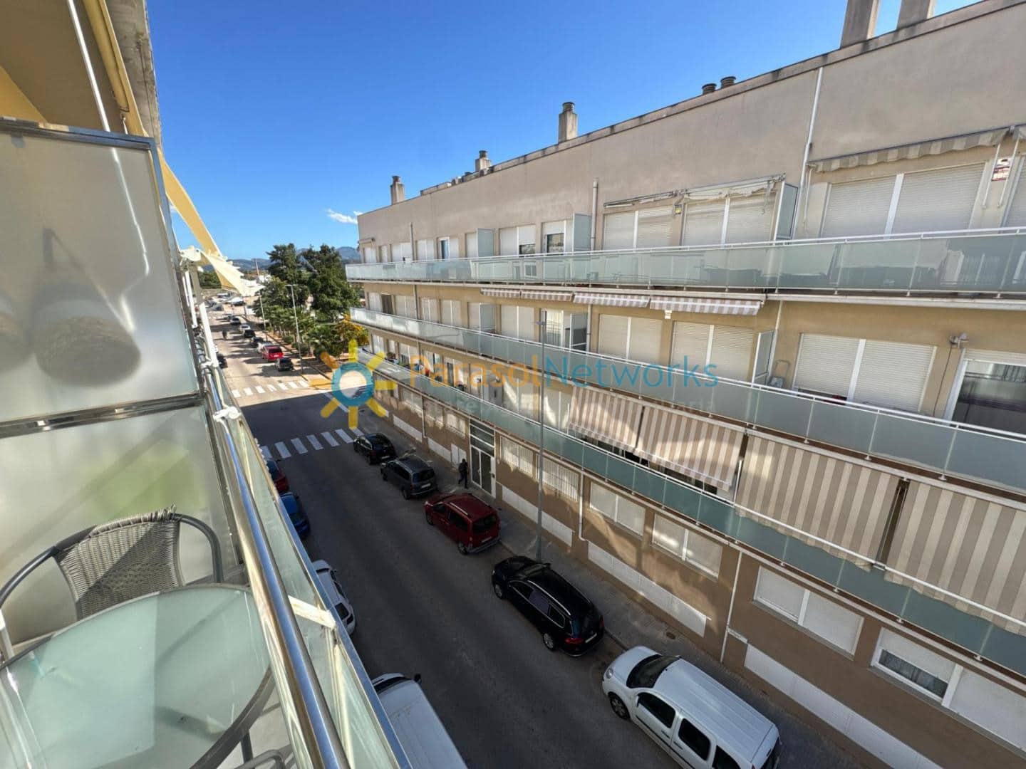 3 soveværelse Lejlighed til leje i Oliva med garage - € 800 (Ref: 10077260)