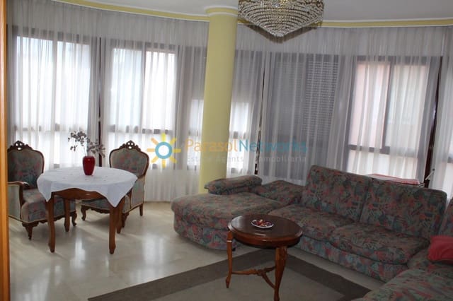 Appartement de 2 chambres à louer à Oliva Pueblo, Oliva - 650 € (Ref: 10080027)