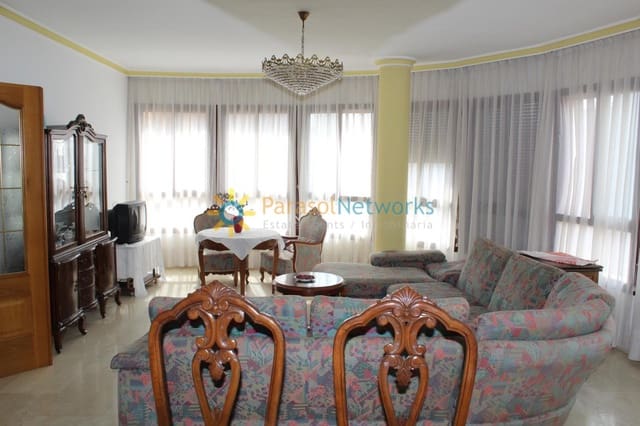Appartement de 2 chambres à louer à Oliva Pueblo, Oliva - 650 € (Ref: 10080027)